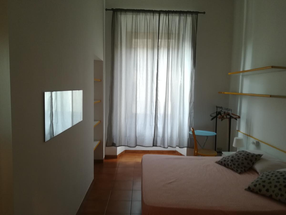 Zoe Hostel *